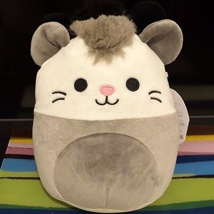Squishmallows 7” Luanne the Possum